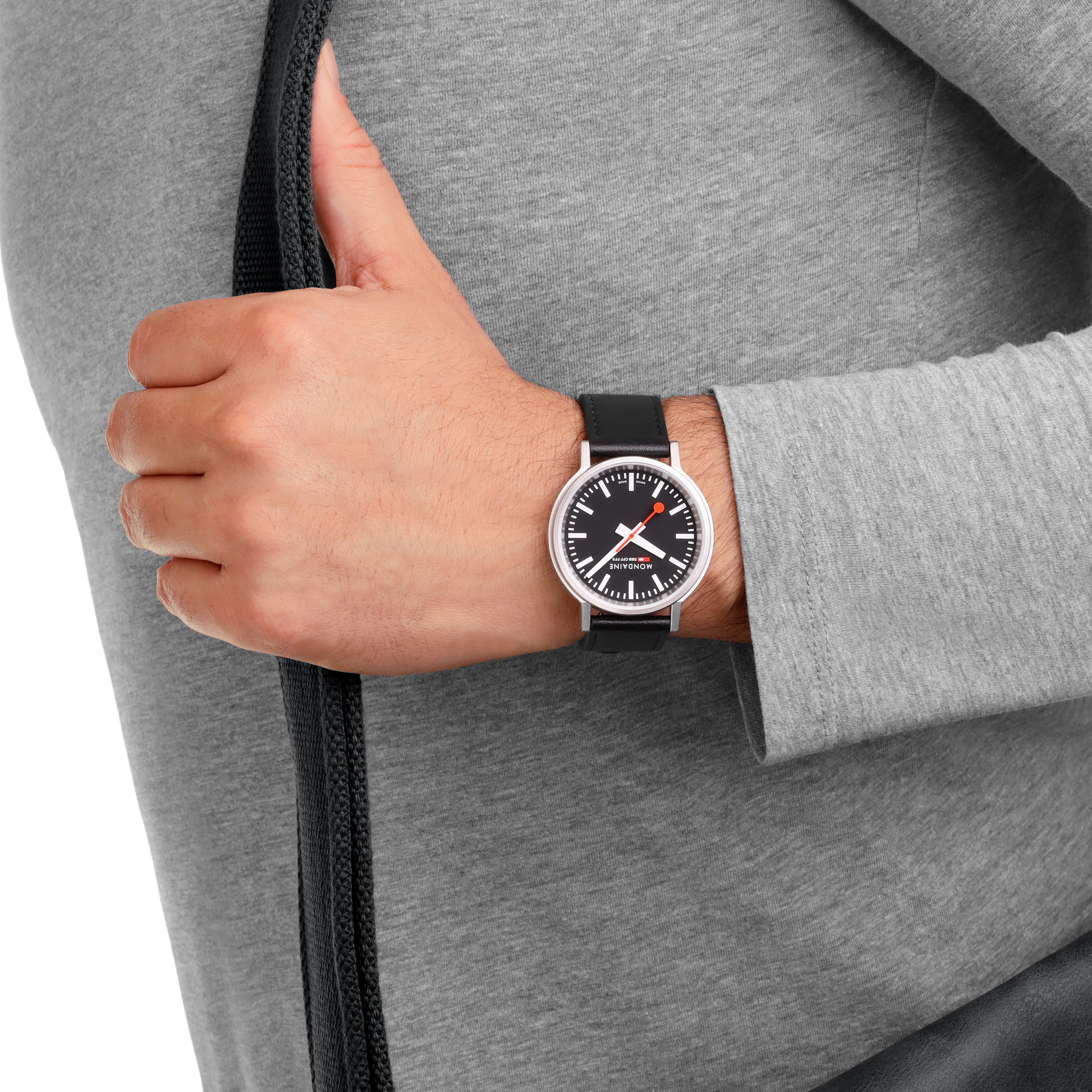 ストップ・トゥ・ゴー 41mm ブラックダイヤルグレープビーガンレザー