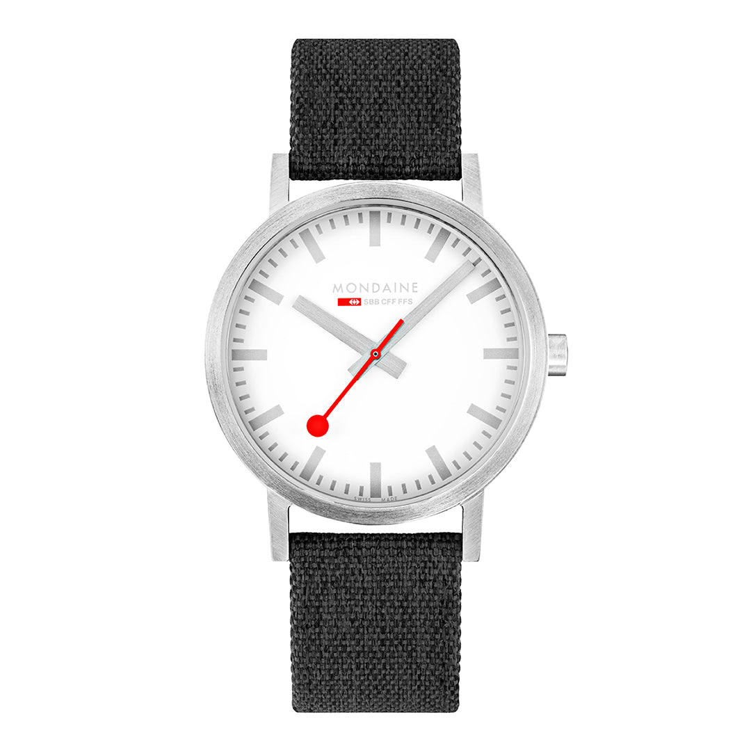 mondaine classic seasonal black 40mm