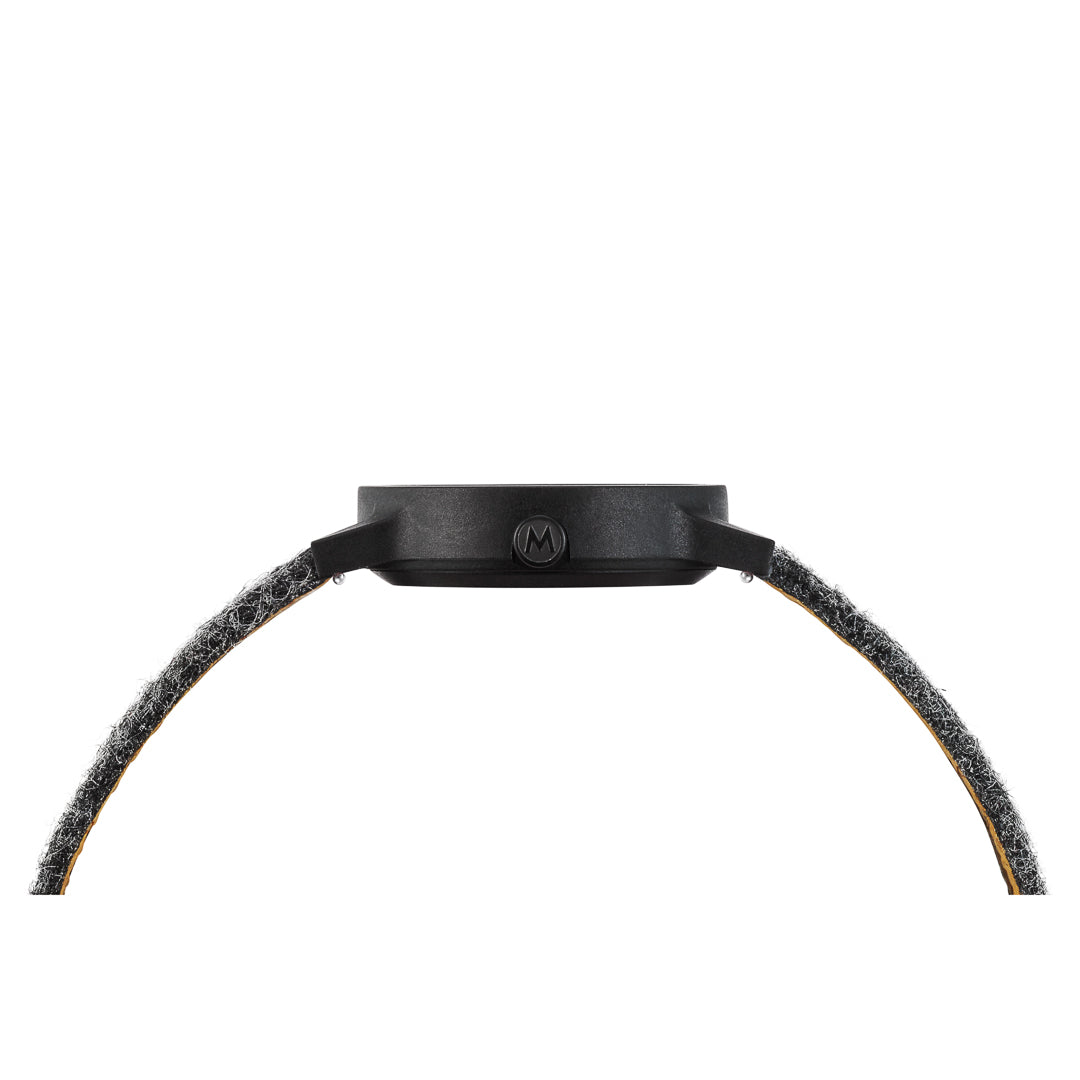 【SALE/ベルトセット】エッセンス 32mm フェルト ブラックダイヤル