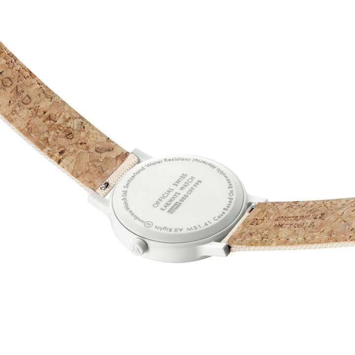 【NEW】エッセンス ソーラー 41mm ホワイト