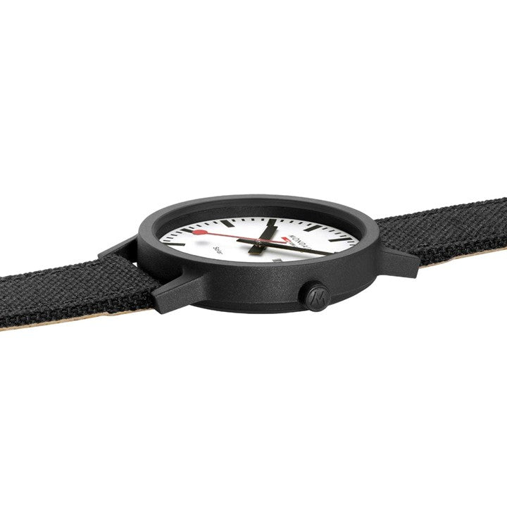 NEW】エッセンス ソーラー 41mm ブラック – MONDAINE JAPAN ONLINE STORE