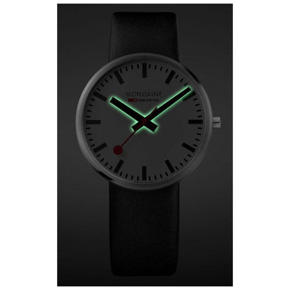 【残りわずか】ジャイアント バックライト 42mm ブラックレザー