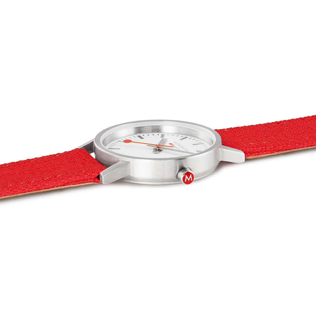 mondaine classic seasonal red 30mm